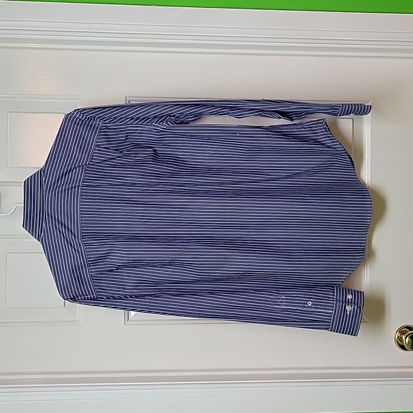 Gap men's button down shirt - Picture 2 of 2